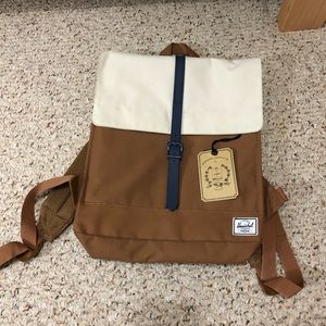 Hershel City 7L Backpack